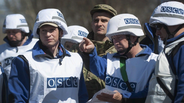 Сотрудник миссии ОБСЕ в Донбассе рассказал о фиктивных отчетах и предсказал распад Украины