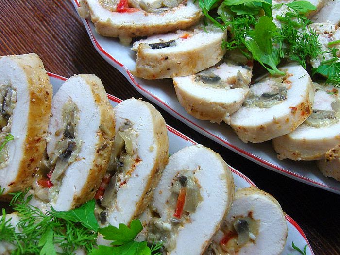 Куриные рулетки с грибами Куриные рулетки с грибами
