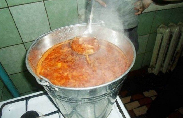 Лучшее время в жизни! Оценят те, кому довелось пожить в студенческом общежитии Лучшее время в жизни! Оценят те, кому довелось пожить в студенческом общежитии