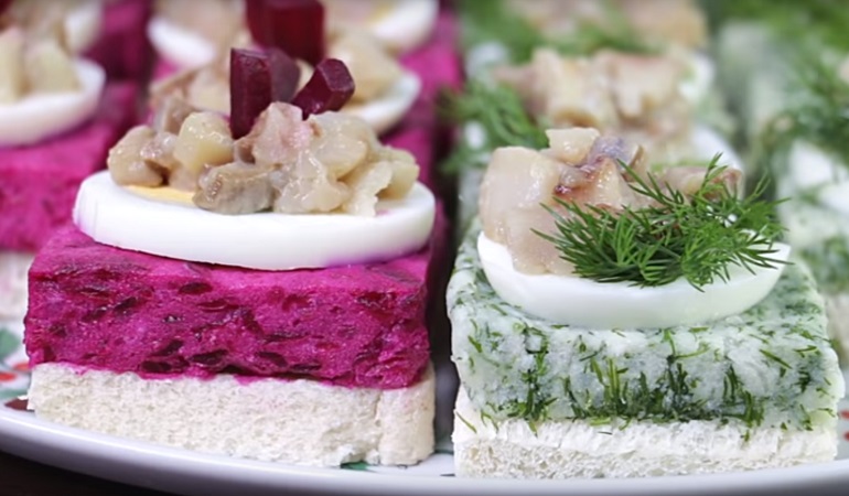 Мировая закуска из селедки: красивая, вкусная, праздничная
