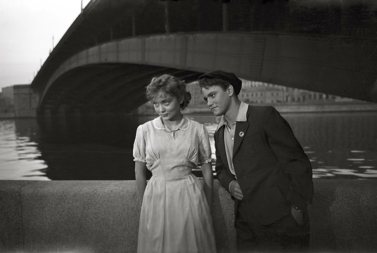 Лева и Кларуся. История любви, победившей войну и смерть Может быть все было бы по-другому, но в 1941 он ушел добровольцем на фронт