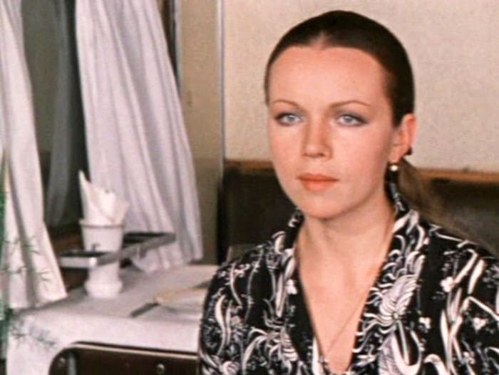 Кадр из фильма *Встретимся у фонтана*, 1976 | Фото: kino-teatr.ru Кадр из фильма *Встретимся у фонтана*, 1976 | Фото: kino-teatr.ru