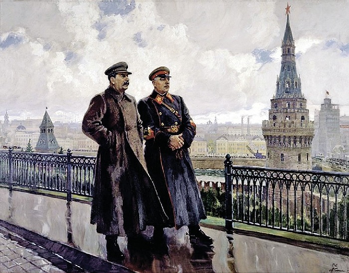 «И. В. Сталин и К Е. Ворошилов в Кремле». Автор: А. Герасимов. «И. В. Сталин и К Е. Ворошилов в Кремле». Автор: А. Герасимов.