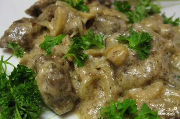 Печенка со сметаной и луком рецепт