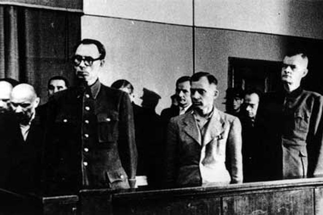 Суд над генералом Власовым.
