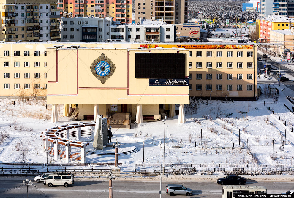 Один из самых «холодных» городов Земли с высоты