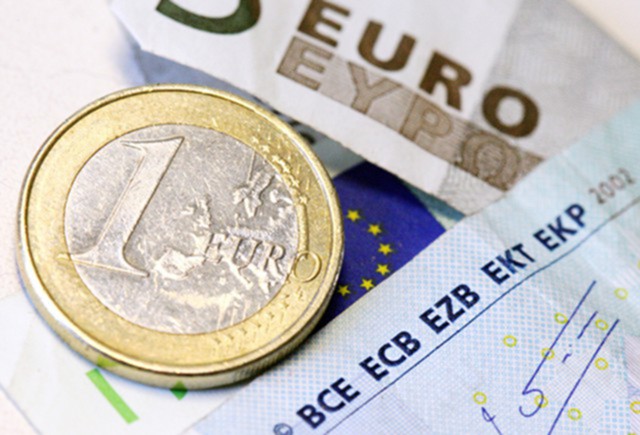 Французы требуют от РФ €53 млрд по царским долгам Французы требуют от РФ €53 млрд по царским долгам