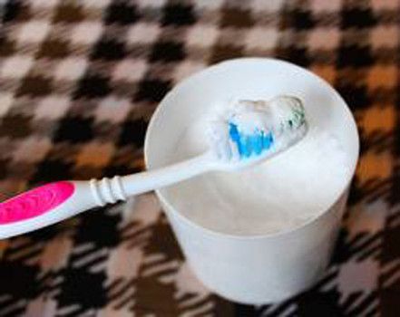 fa3ffcc8bcbd114e22bee4dcfb1b623f-toothpaste-recipe-natural-toothpaste