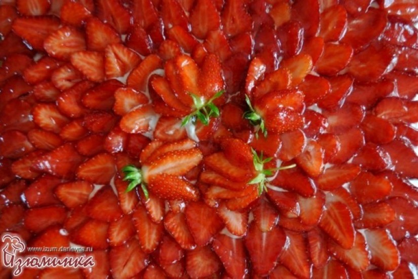 Рецепт клубничного торта или легкий бисквит с ягодами