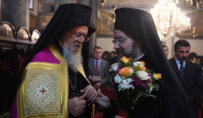 Казус Гечи характеризует политику восточного папизма Варфоломея Казус Гечи характеризует политику восточного папизма Варфоломея
