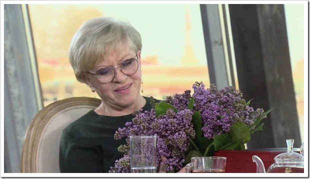 Пластика или естественность: поклонники сравнили 82-летнюю Алису Фрейндлих с Софи Лорен Пластика или естественность: поклонники сравнили 82-летнюю Алису Фрейндлих с Софи Лорен