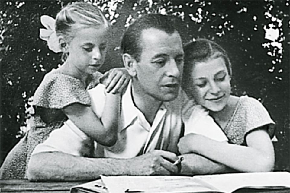 Человек, с которым вся наша история пошла бы совсем по другому пути... Человек, с которым вся наша история пошла бы совсем по другому пути...