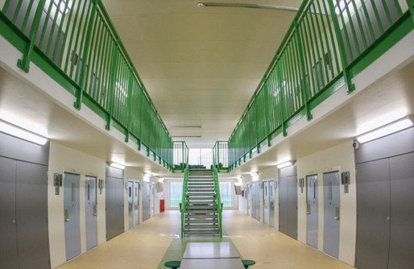 В Великобритании построили тюрьму с идеальными условиями для заключенных... В Великобритании построили тюрьму с идеальными условиями для заключенных...