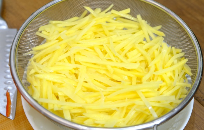 Картошка с мясом и овощами Жареная картошка, Картошка с мясом, Видео, Длиннопост, Рецепт, Еда