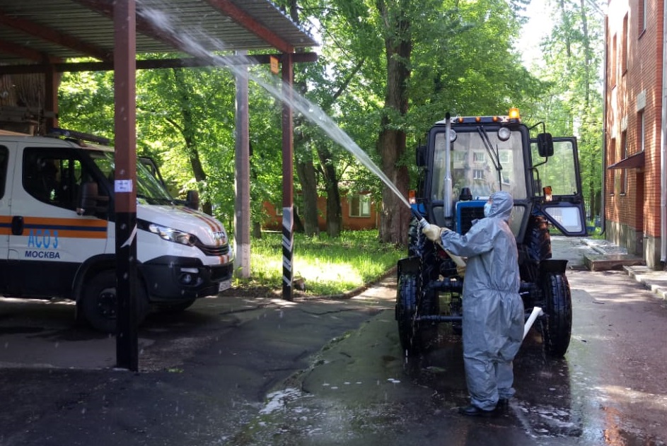 В Алтуфьево продезинфицировали общественные пространства