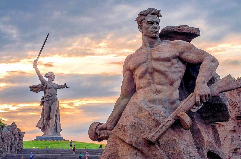 Мамаев курган Мамаев курган