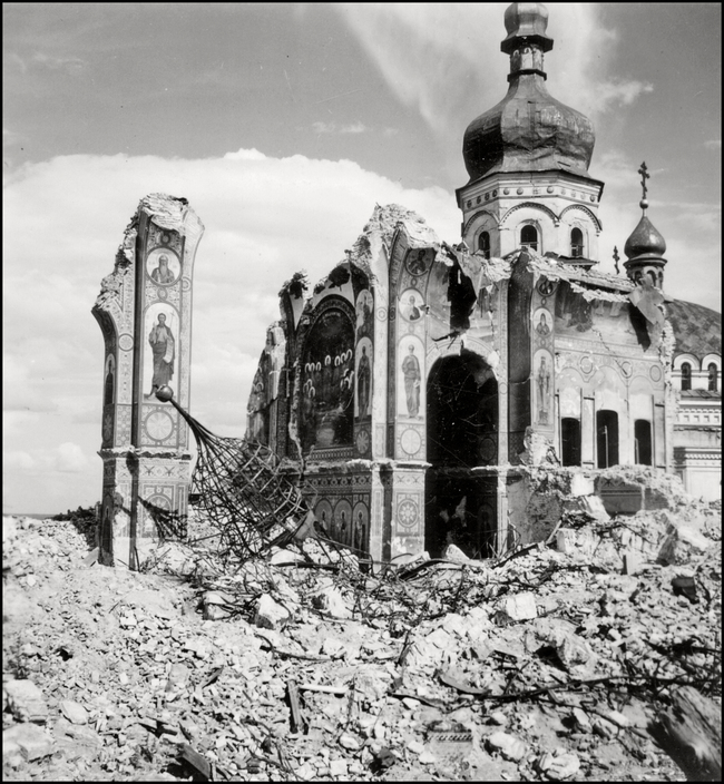 Оккупированный Киев в объективе классика ч/б фотографии Герберта Листа Оккупированный Киев в объективе классика ч/б фотографии Герберта Листа