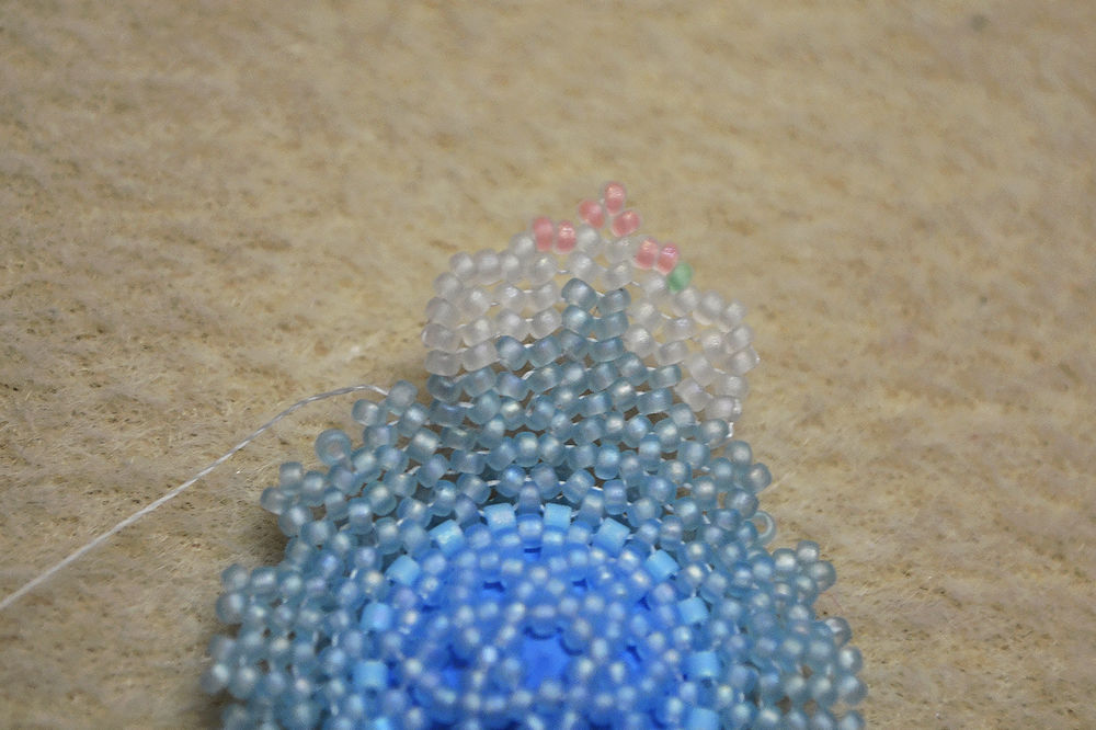 Создаем колье с цветком «Summer Blue» Создаем колье с цветком «Summer Blue»