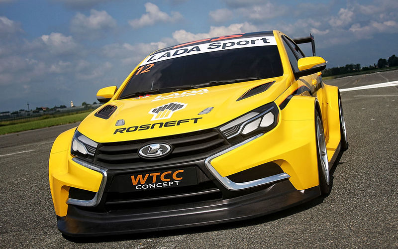 2014. Lada Vesta WTCC Concept. Таким образом завод отметил свое участие в чемпионате мира по кольцевым гонкам - кстати, довольно успешное для новичка класса Туринг.
