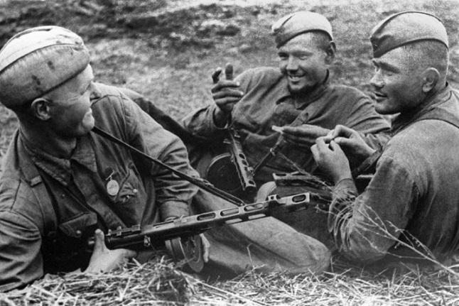 Какие татуировки делали себе красноармейцы на фронте