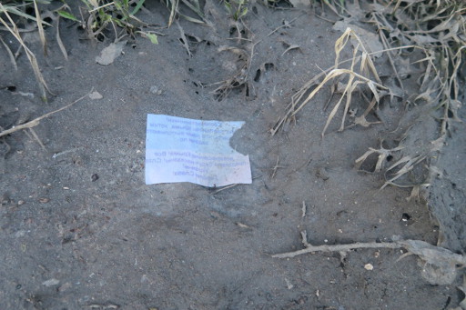 В Крыму неизвестные раскидывали листовки «Правого сектора» В Крыму неизвестные раскидывали листовки «Правого сектора»