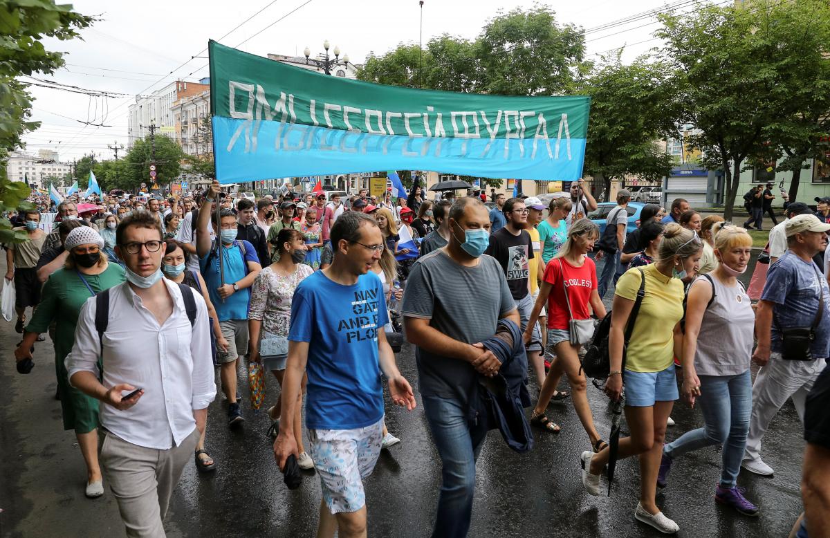 Без лидера хабаровский протест обречен; с лидером – обречен лидер...