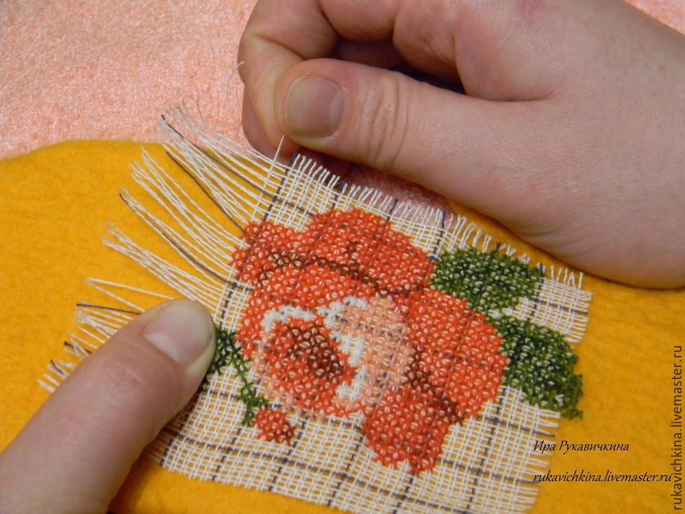 Несколько секретов вышивки крестом по войлоку с чистой изнанкой Несколько секретов вышивки крестом по войлоку с чистой изнанкой