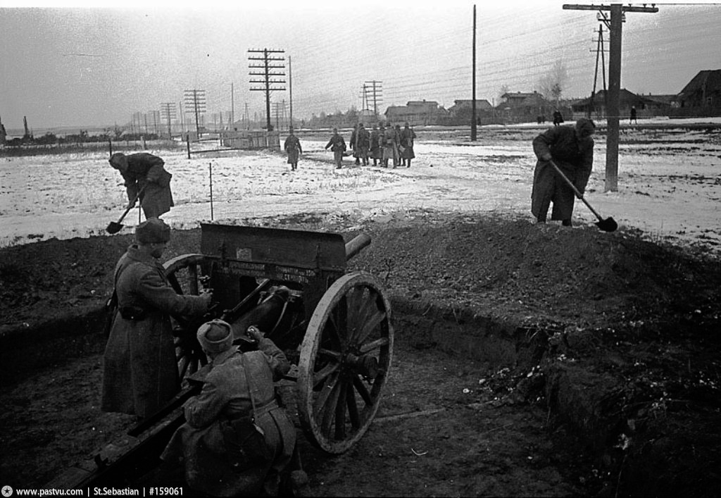 Как в декабре 1941 года в центре Москвы нарисовали фальшивый город Как в декабре 1941 года в центре Москвы нарисовали фальшивый город