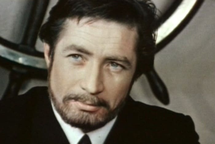 Кадр из фильма *Посейдон* спешит на помощь*, 1977 | Фото: kino-teatr.ru Кадр из фильма *Посейдон* спешит на помощь*, 1977 | Фото: kino-teatr.ru