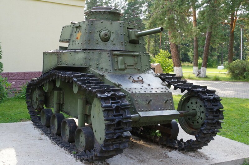 Рассказы об оружии. Танк Т-35. Самый бесполезный в мире? Рассказы об оружии. Танк Т-35. Самый бесполезный в мире? рассказы об оружии, страницы истории, танк т-35