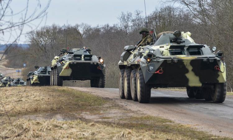 Киев привел войска в полную боевую готовность