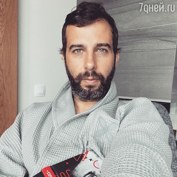 «Неужели болен?»: снимок Ивана Урганта из клиники напугал фанатов