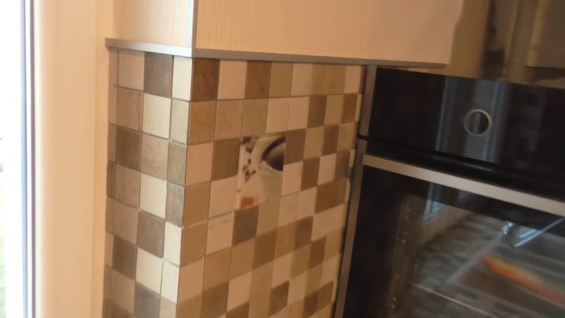 Интересный эксперимент: столешница для кухни из гипсокартона Интересный эксперимент: столешница для кухни из гипсокартона