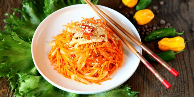Рецепт салата с кальмарами и корейской морковью