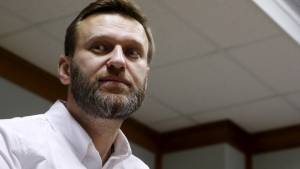Верховный суд отменил приговор Навальному по делу "Кировлеса" Верховный суд отменил приговор Навальному по делу "Кировлеса"