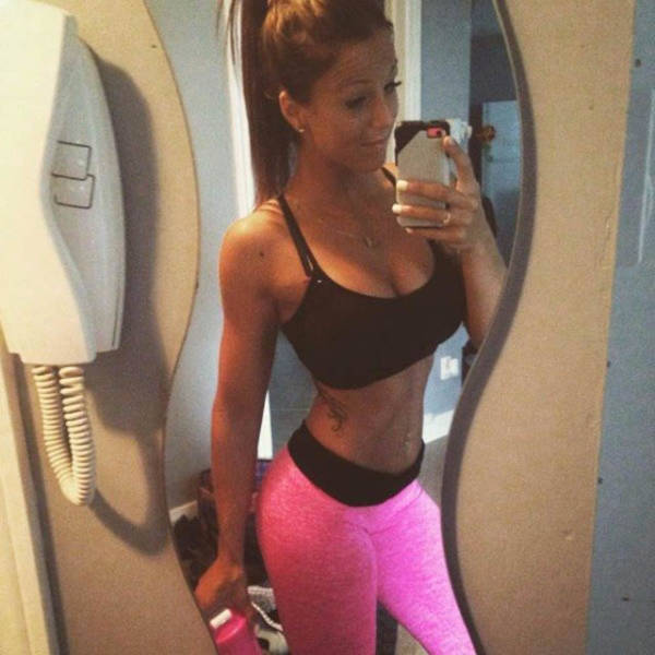 Yoga Pants Are a Real Turn-On (51 pics) Yoga Pants Are a Real Turn-On (51 pics)