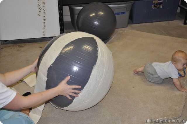 large christmas ornament balls: 