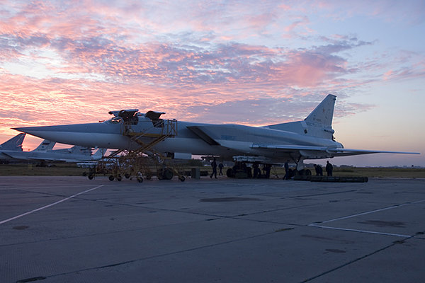 Блицкриг от Ту-345: Россия может ударить по США из «слепой зоны» в Арктике Блицкриг от Ту-345: Россия может ударить по США из «слепой зоны» в Арктике