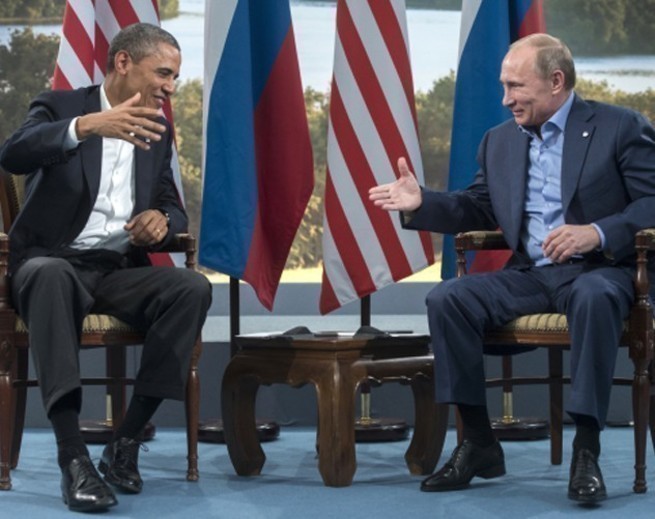 Почему Путин терпит хамство от Запада. Почему Путин терпит хамство от Запада.