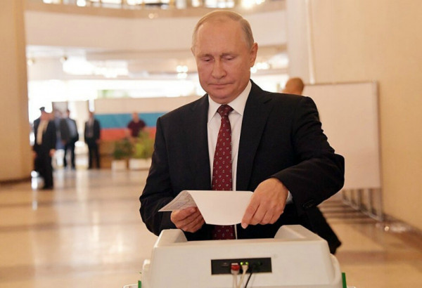Почем Путин голосовал без маски