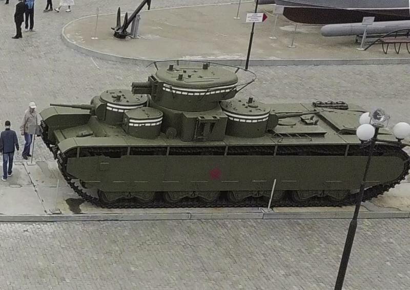 Рассказы об оружии. Танк Т-35. Самый бесполезный в мире? Рассказы об оружии. Танк Т-35. Самый бесполезный в мире? рассказы об оружии, страницы истории, танк т-35