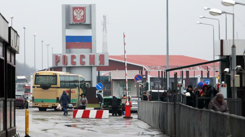МИД Украины назвал поездки в Россию "билетом в один конец" МИД Украины назвал поездки в Россию "билетом в один конец"