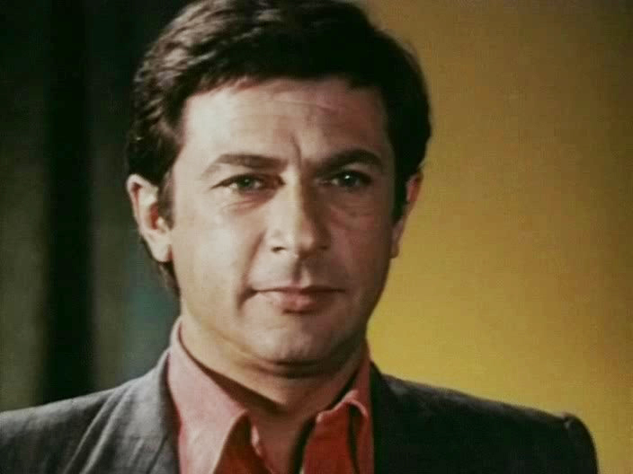    (1976)