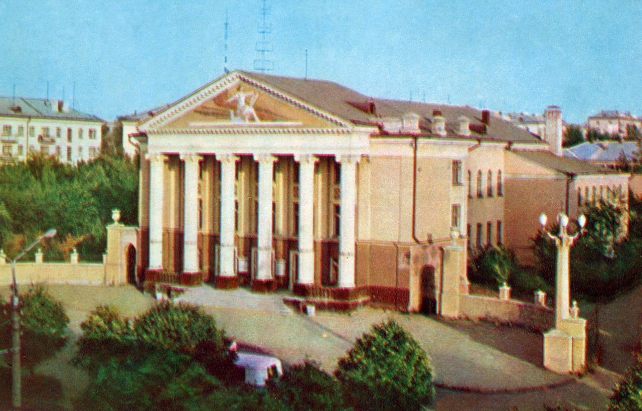 ZAVODFOTO / История городов России в фотографиях: Чебоксары в 1973 году (часть 1) ZAVODFOTO / История городов России в фотографиях: Чебоксары в 1973 году (часть 1)