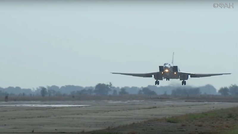 ВКС РФ уничтожили базу ИГИЛ в районе Пальмиры — разведка США ВКС РФ уничтожили базу ИГИЛ в районе Пальмиры — разведка США
