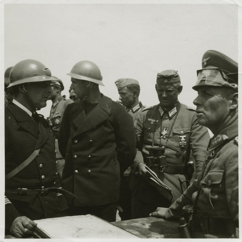 Падение Франции, июнь 1940 г. Падение Франции, июнь 1940 г.
