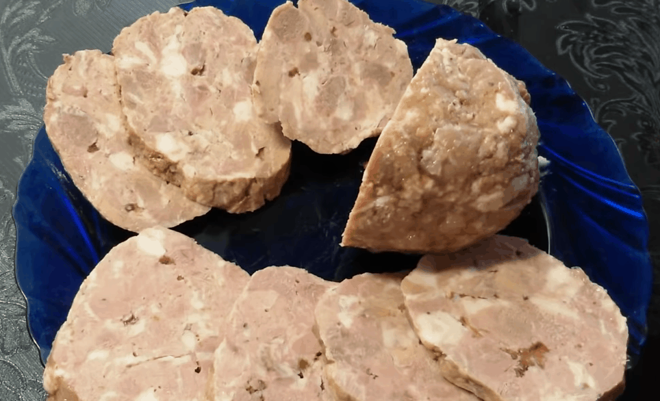 Ароматная и настоящая домашняя колбаса: всегда сытно и вкусно