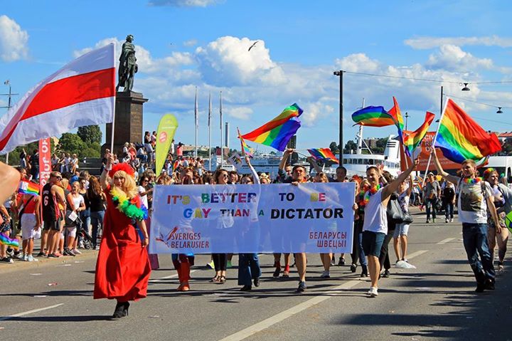 Собакам и бандеровцам вход воспрещён: Польша ужесточает правила на границе