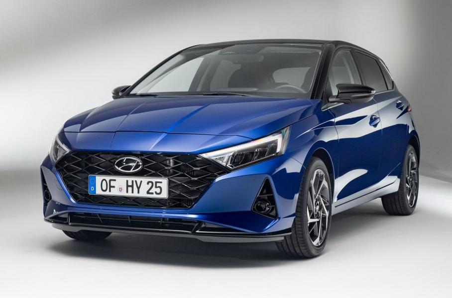Опубликована первая фотография салона Hyundai i20