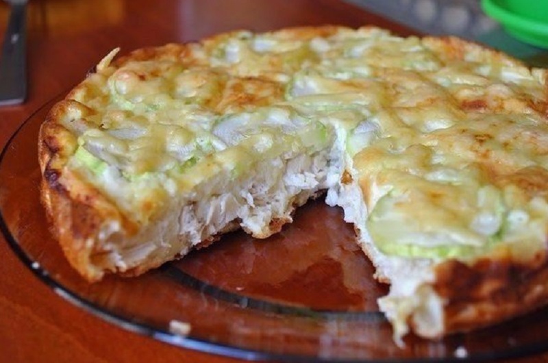 Куриное филе и кабачок — непревзойденный дуэт для шикарного пирога!